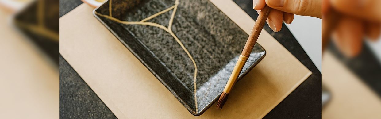 Kintsugi – Golden Repair Workshop