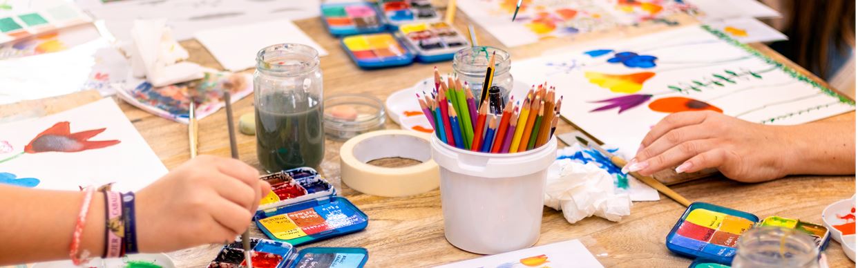 School Holiday Paint Class 7-9 Age Group