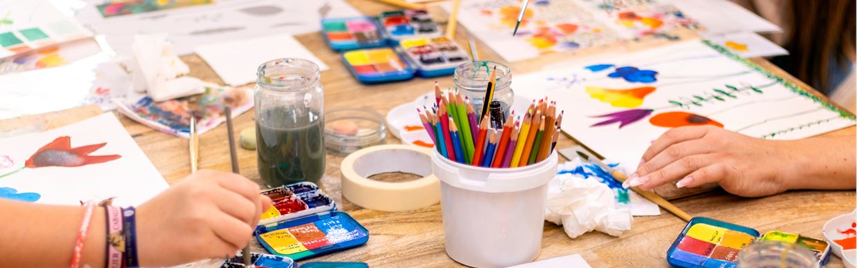 School Holiday Paint Class 7-9 Age Group