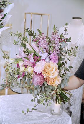 Introduction to Handtied Bouquets Workshop with Monica Rose