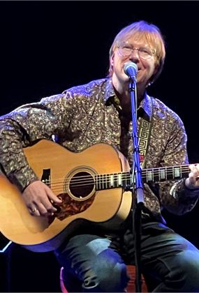 Home for Christmas - Darren Coggan