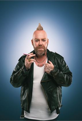 PETE HELLIAR GIVES ZERO FLIPS