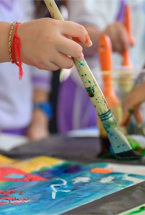 School Holiday Paint Class 7-9 Age Group