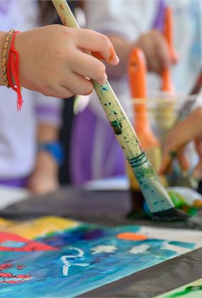 School Holiday Paint Class 7-9 Age Group