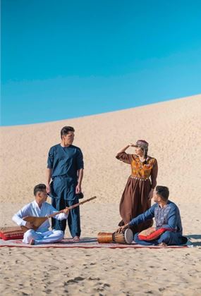 Seya Moi & Jalali